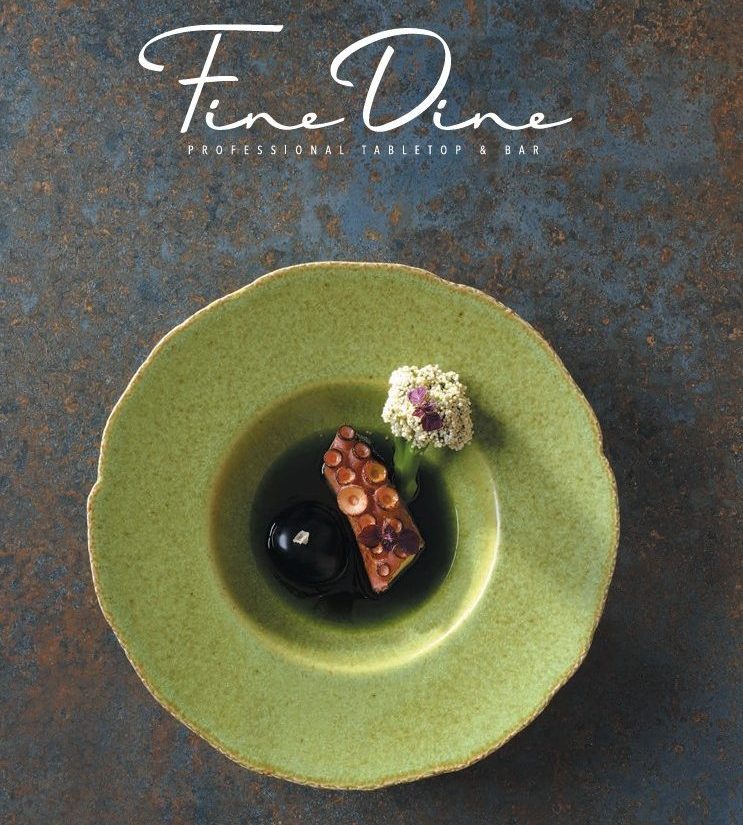Portada del catálogo Fine Dine 2026 con vajilla profesional de porcelana y soluciones premium para restaurantes, hoteles y hostelería.