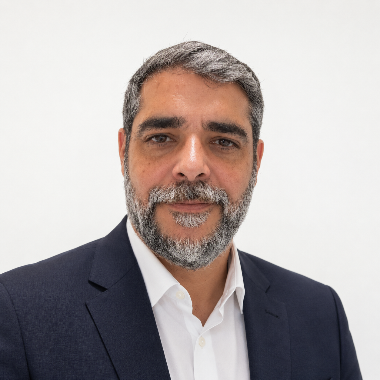 foto corporativa de Iván curras
